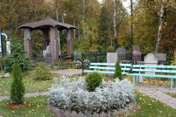 Перловское кладбище, ПОХОРОНКА